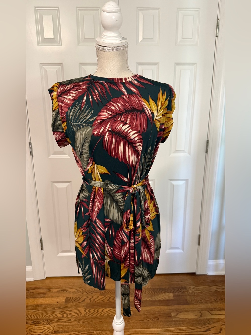 JENNAFER GRACE Limited Edition Handmade Tropical Palm Leaf Print Dress S/M